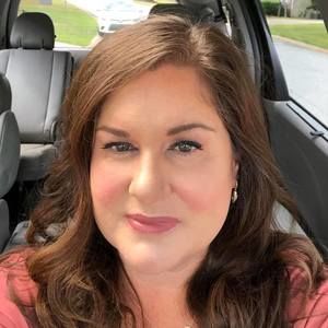 Meet your Posher, Julie